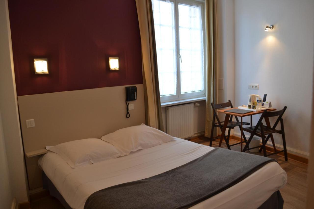 Hotel La Porte Saint Pierre-Logis Hotel Intra Muros Екстериор снимка